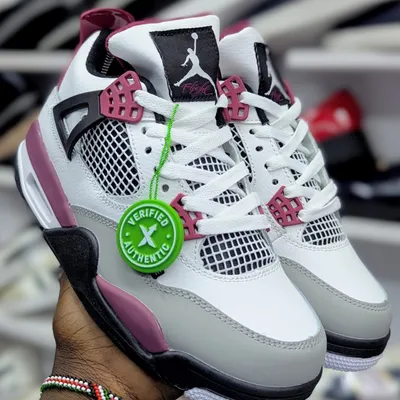 air jordan 4 × undefeated (copy)